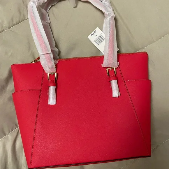 MK Large Tote - Picture 2 of 2